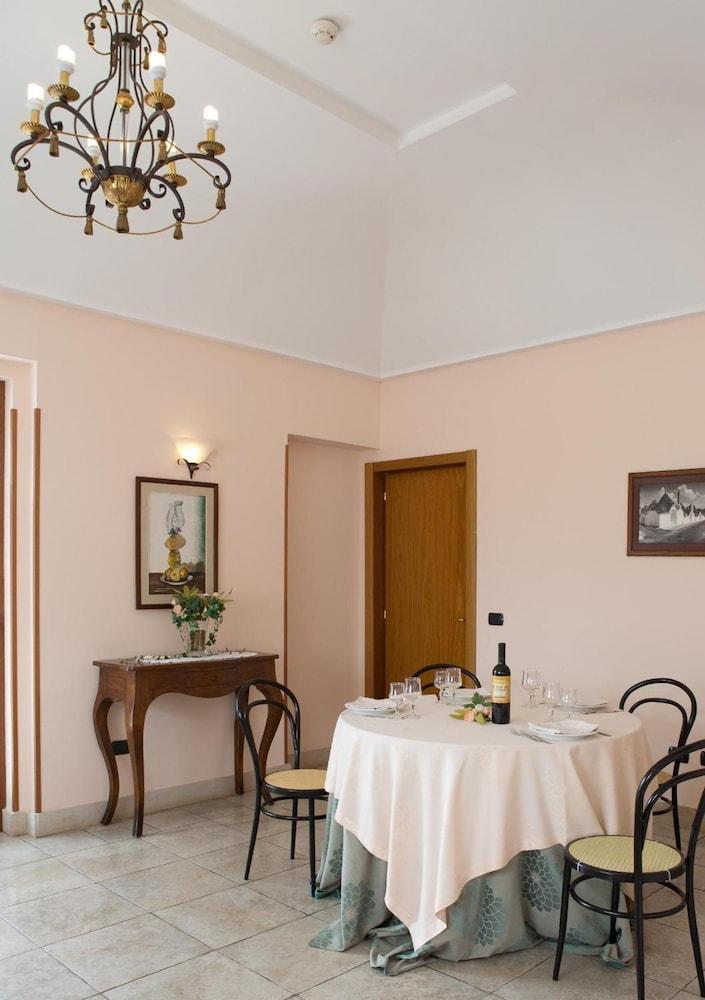 Hotel Ramapendula Alberobello Esterno foto