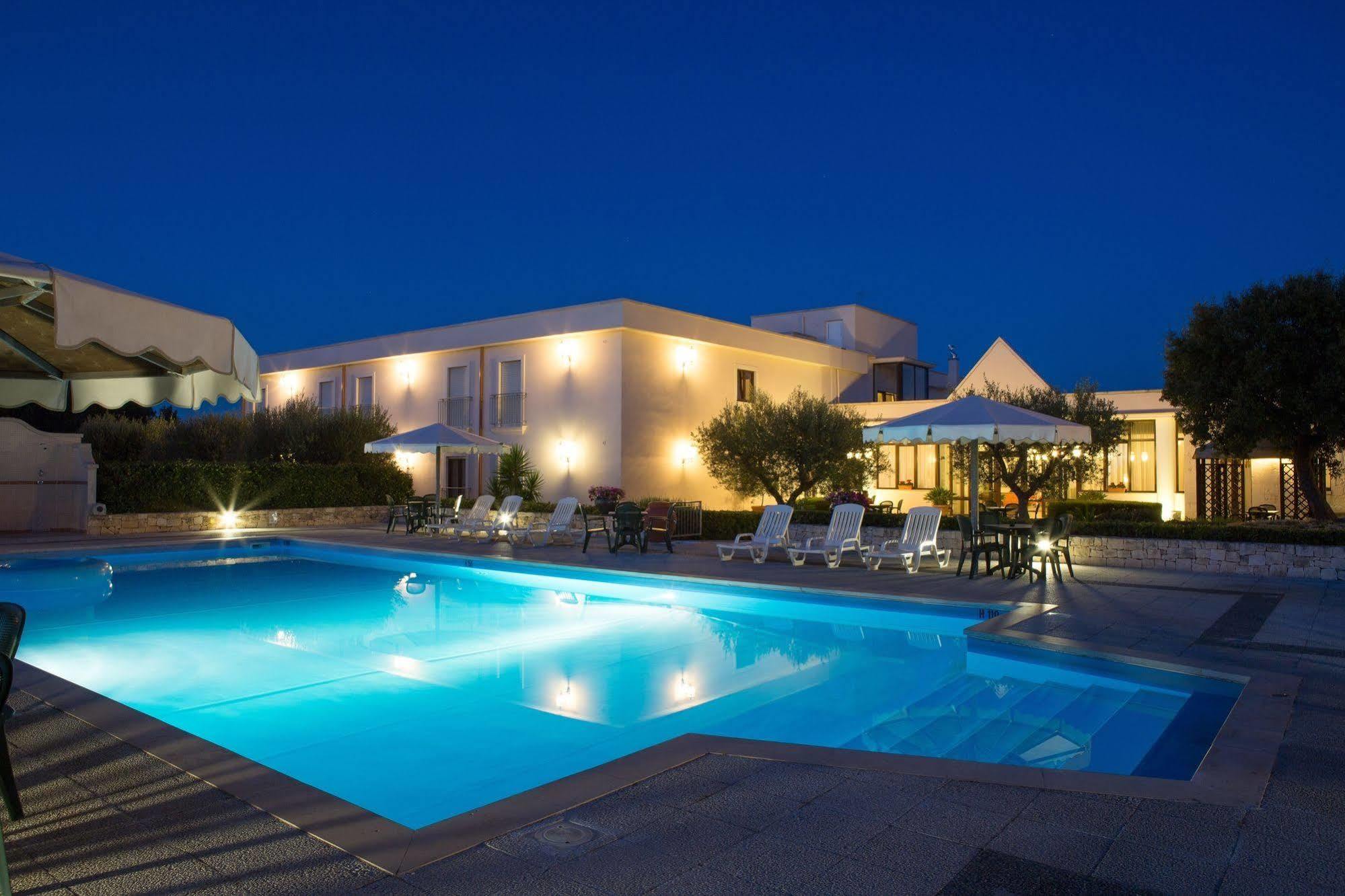 Hotel Ramapendula Alberobello Esterno foto