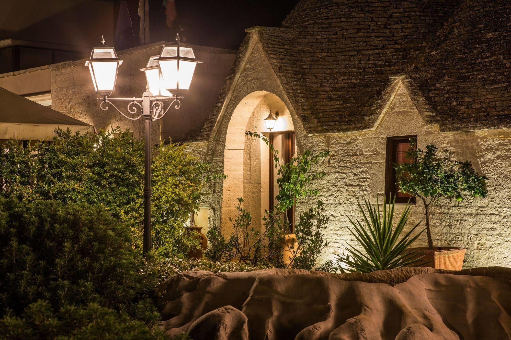 Hotel Ramapendula Alberobello Esterno foto