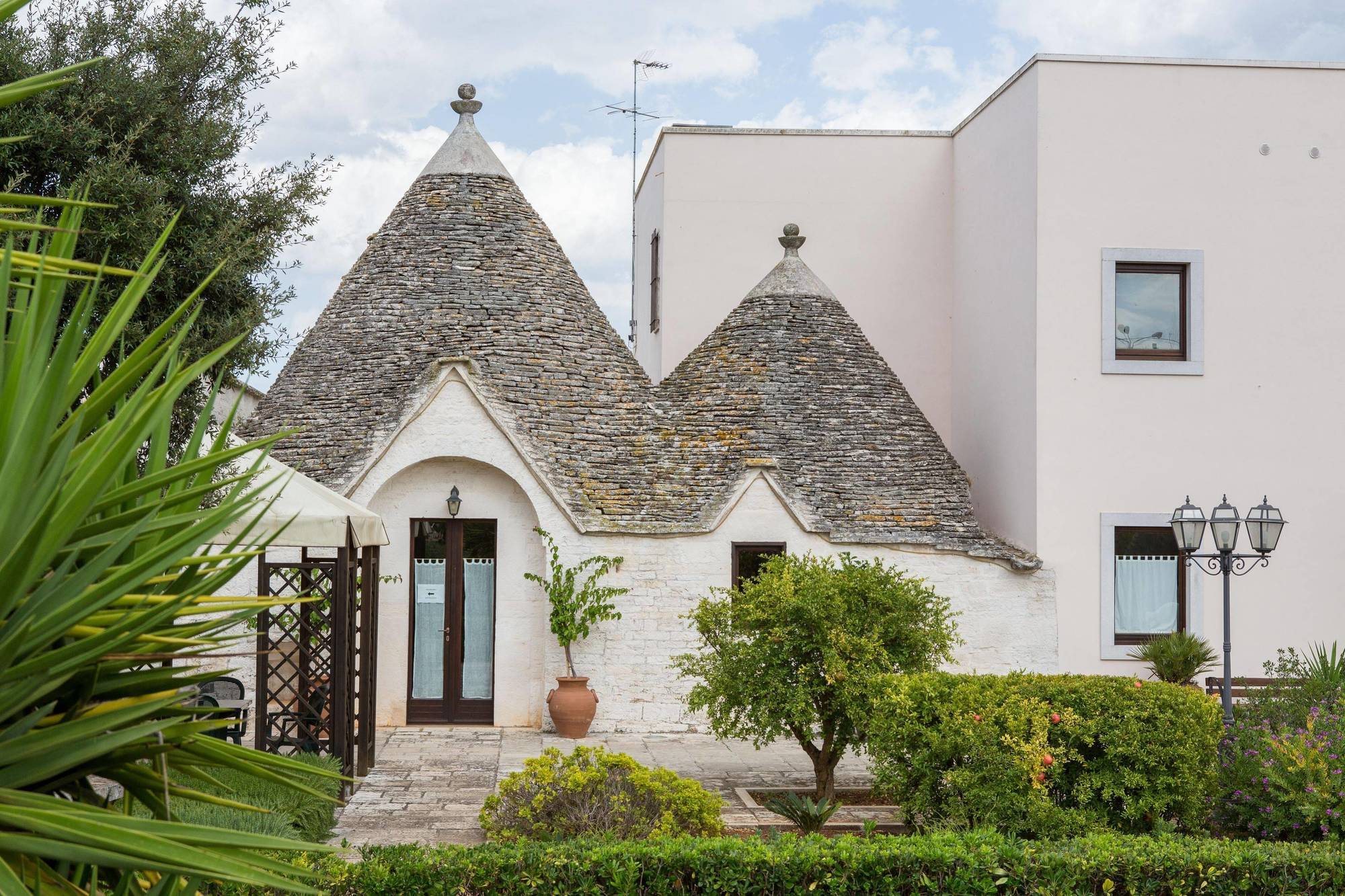 Hotel Ramapendula Alberobello Esterno foto